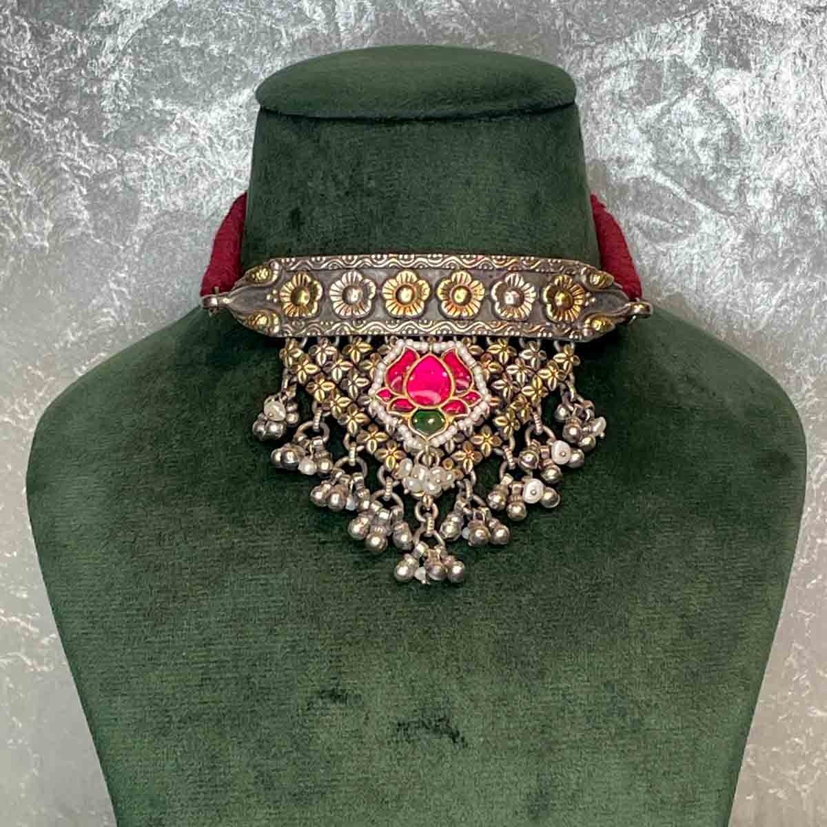 Kamal lotus choker